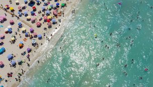 Turizm geliri ikinci çeyrekte 3 milyar doları geçti