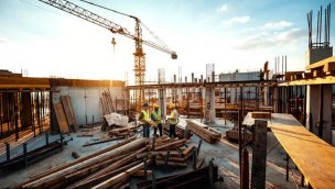 Müteahhitlerin muafiyet uygulama süresi uzatıldı