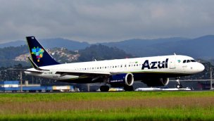 Emirates ile Azul ortak uçuş anlaşması imzaladı