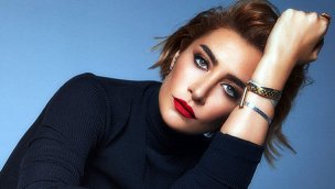 Sıla, Bodrum Bitez'deki evinin etrafını çitlerle çevirdi!