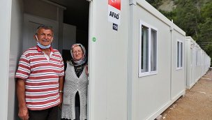 Selde evlerini kaybedenler AFAD yaşam konteynerlerine yerleşti