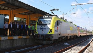 "Ada treni" yeniden hizmet vermeye başladı