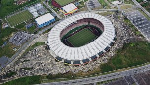 Yenigün İnşaat, Kamerun'un en büyük ve en lüks stadyumunu inşa etti