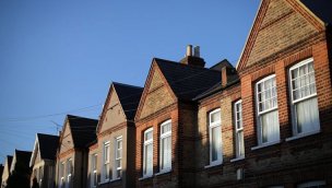 İngiltere’de konut fiyatlarında 14 yılın en sert yükselişi görüldü