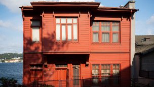 Kuzguncuk'taki Hayri Onur Yalısı, Vehbi Koç Vakfı'na bağışlandı!