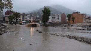 Bozkurt'un sokakları yeniden sular altında!