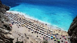 Antalya, turizmde yabancı rakiplerine fark attı