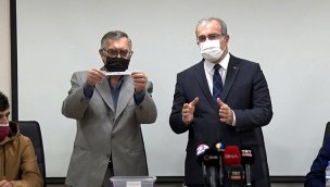 Elazığ'da 452 deprem konutu için kura çekildi