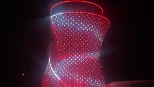 Çay bardağı şeklindeki kule ışıklandırıldı! Rize renklendi!