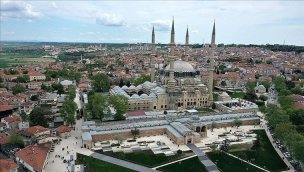 Edirne Selimiye Meydanı modern bir görünüme kavuştu!