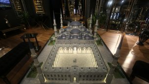 Sultanahmet Camisi'nin 7 bin ahşap parçayla maketi yapıldı