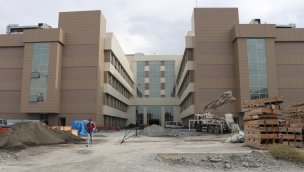 Erzincan'da yapımı süren "akıllı hastane" 2023'te hizmete açılacak!
