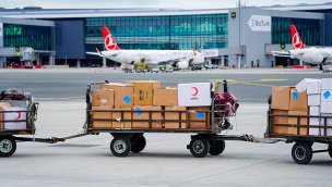 İstanbul Havalimanı depremin lojistik merkezi oldu