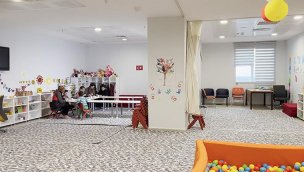  Afet bölgesindeki çocuklar için 104 hastane sınıfı kuruldu