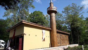 Sakarya'da yenilenen tarihi cami ibadete açıldı!