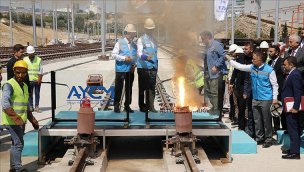 Gebze OSB-Darıca Sahil Metro Hattı'nda ilk ray kaynağı yapıldı!