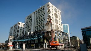 Diyarbakır'daki Galeria Sitesi depremde neden yıkıldı?