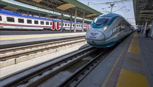 Mersin-Adana-Gaziantep hızlı tren hattı tren seferlerinde değişikliğe gidildi.