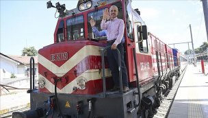 Bakan Uraloğlu: Sirkeci-Kazlıçeşme hattını yıl sonuna kadar açmayı hedefliyoruz!