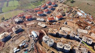Osmaniye Hasanbeyli'de 512 deprem konutunun inşaatı sürüyor