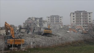 Kahramanmaraş'ta ağır hasarlı binaların yıkım oranı yüzde 85'e ulaştı