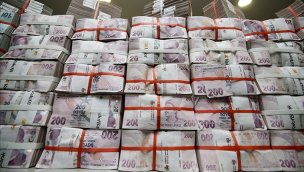 Bankacılık sektörünün kredi hacmi 11 trilyon 736 milyar lira oldu!