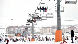 Sarıkamış Kayak Merkezi'ndeki oteller sezonu dolu geçiriyor!