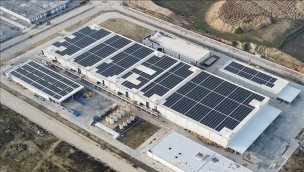 CW Enerji Manisa'da bir firmanın çatısına GES kurdu!