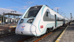 Milli elektrikli trenlerin yeni rotası Edirne