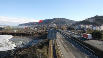 Karadeniz Sahil Yolu Çayeli-Trabzon istikameti ulaşıma açıldı!