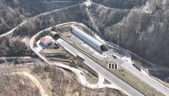 Bolu Dağı Tüneli heyelanlara karşı uzatılıyor