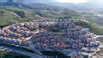 TOKİ İzmir Selçuk'ta 543 sosyal konut teslim ediliyor