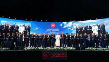 Başkent'in yeni havalimanı açıldı