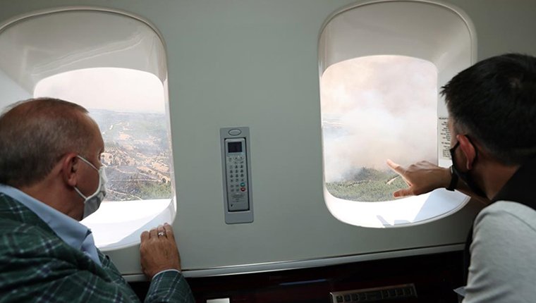 Cumhurbaşkanı Erdoğan, yangın bölgelerini inceledi