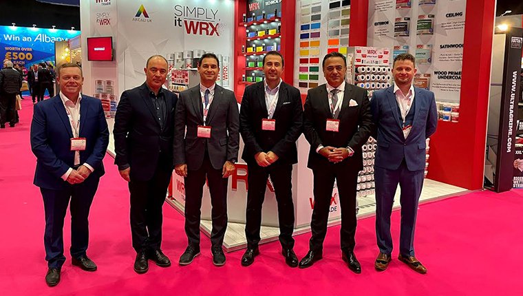 Akçalı Boya İngiltere'de dünya markalarıyla boy gösterdi