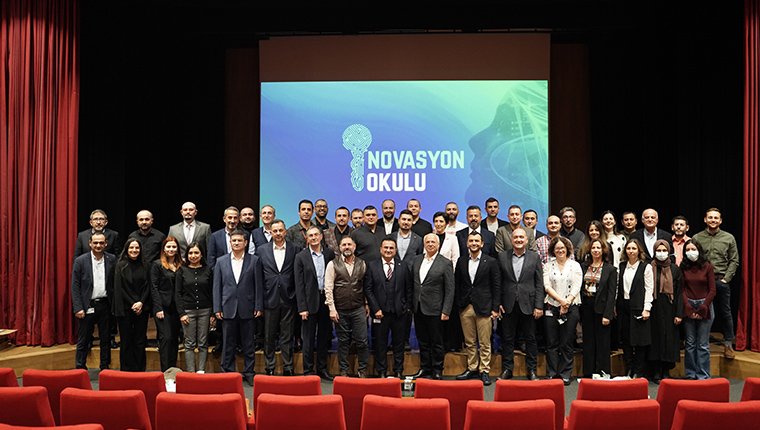 Kastamonu Entegre İnovasyon Okulu ilk mezunlarını verdi