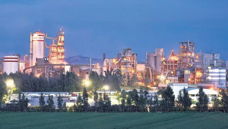 Oyak Çimento, Global Net-Zero taahhüdünü veren ilk Türk çimento şirketi oldu