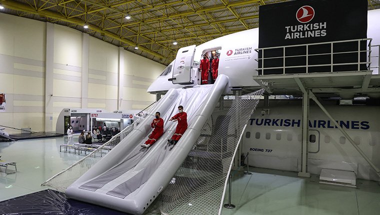 THY, 1000 kabin memuru istihdamı için başvuru süresini uzattı