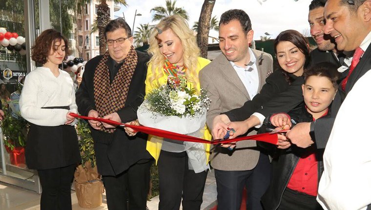 REDSTONE İzmir Bostanlı ve Bağdat Caddesi şubeleri açıldı!