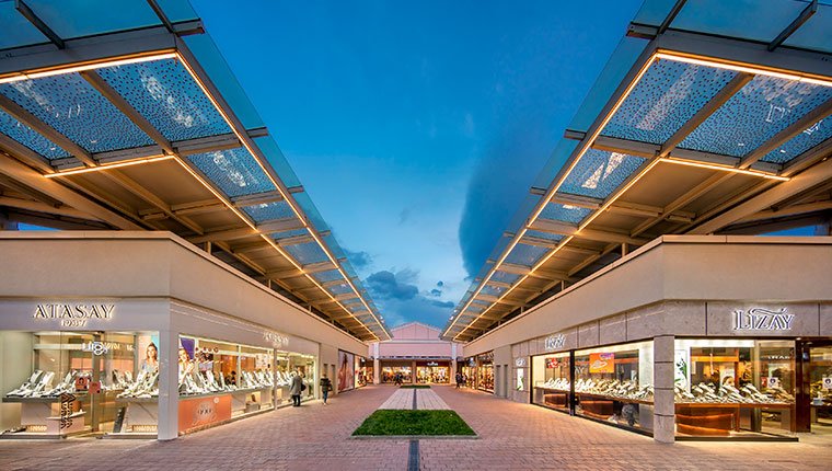 İnegöl AVM, Hermes'te iki kategoride iki platin ödül aldı