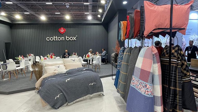 Cotton Box, Hometex Fuarı'nda sektör liderleriyle buluştu!