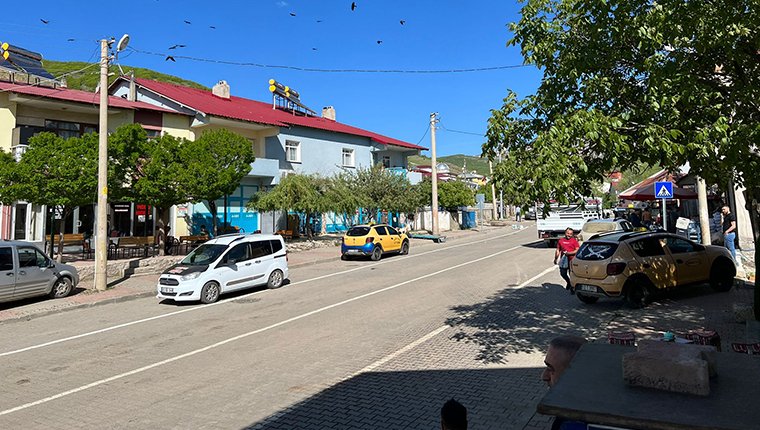 Bingöl, 4 büyüklüğünde depremle sallandı!