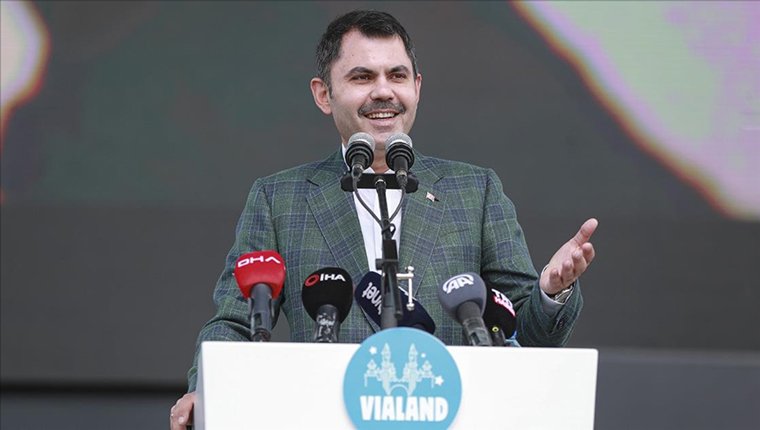 Bakan Kurum ''Haliç'i kaderine terk etmeyeceğiz''