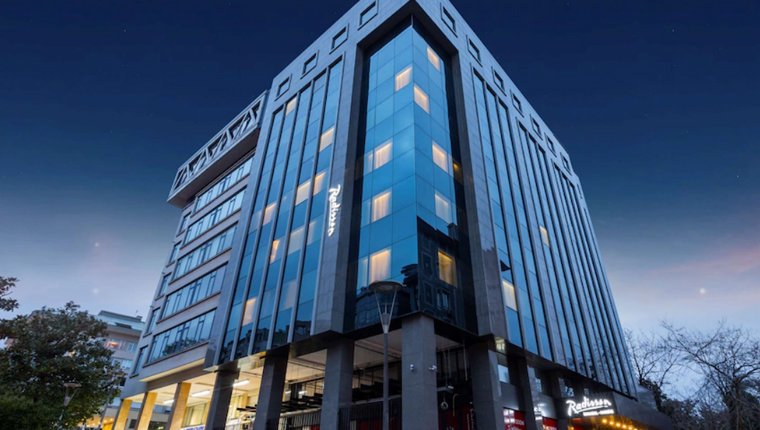 Radisson Hotel İstanbul Harbiye açılış için gün sayıyor!