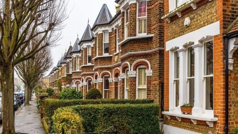 İngiltere'de konut fiyatları ağustosta yıllık %10 arttı!