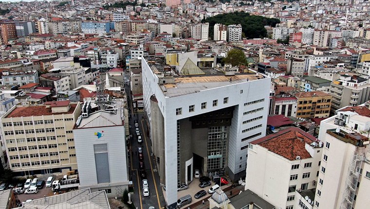Samsun'da yıkılacak iş merkezinin altı otopark üstü yeşil alan olacak