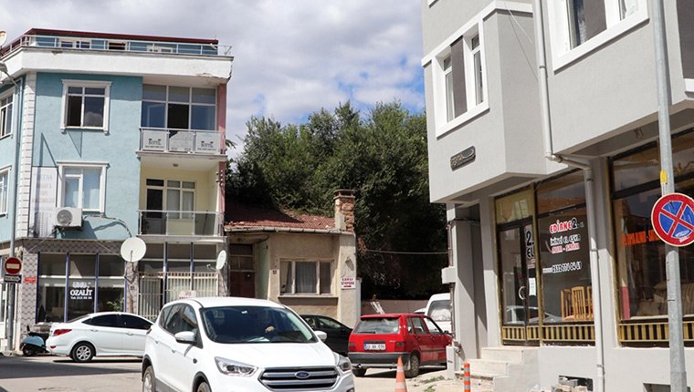 TİHEK'ten bekara ev vermeyen emlakçıya uyarı cezası!