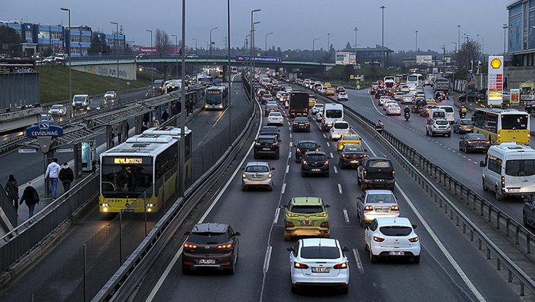 İBB'nin ulaşım ücretlerine yüzde 24,79 zam teklifi reddedildi