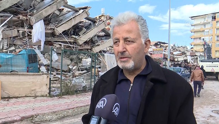 Hatay'da enkazdan çıkarılan Mehmet Çiçek deprem anını anlattı!