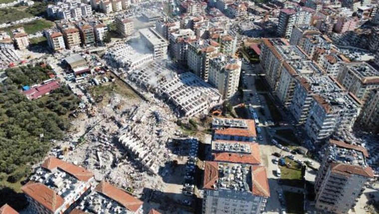 Hatay'da yıkılan Rönesans Rezidans'ın müteahhidi tutuklandı!